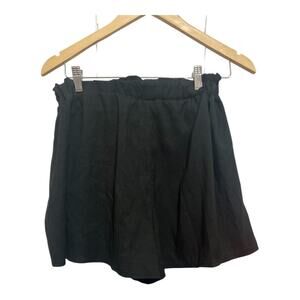 SHEIN Loose Fit Elastic Waist Ruffled Waist Shorts Size L